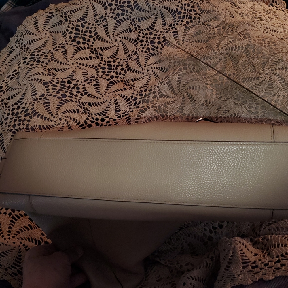 Tan Coach Purse - Picture 12 of 13
